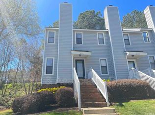 6141 Loch Laural Ln, Raleigh, NC 27613