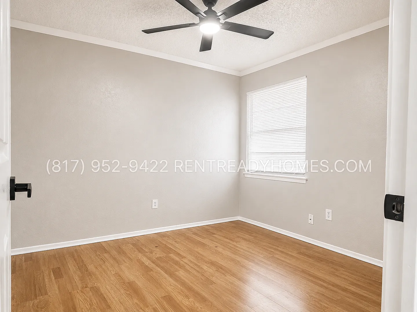 7452 Darien St — Photo 4