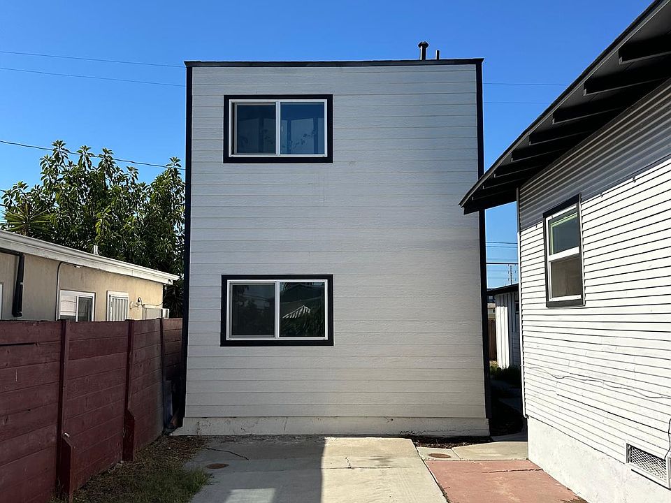 1st image of 4462 32nd St