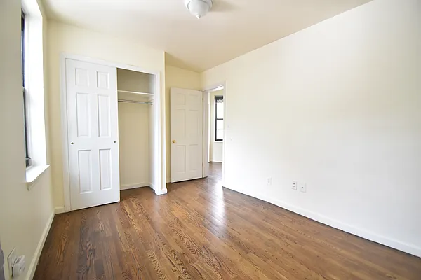 Rented by Wyllie Real Estate | media 17