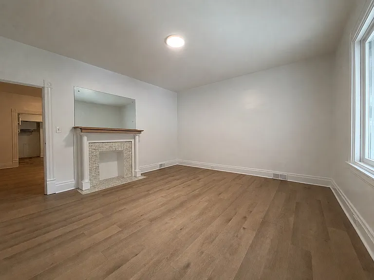 2348 McCook St — Photo 15
