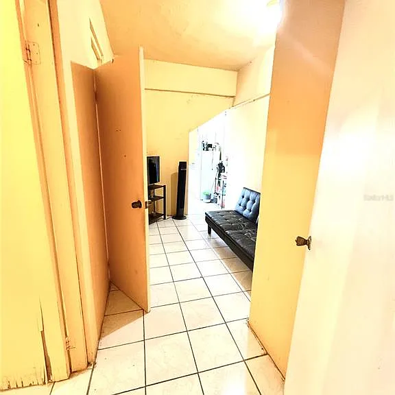 27 Sanchez Justiniano Acacias — Photo 2