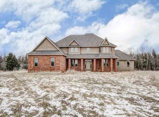 964 N Allen Chapel Rd, Kendallville, IN 46755