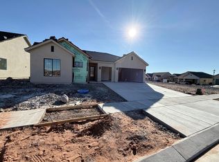 973 W Davis Ave, Toquerville, UT 84774