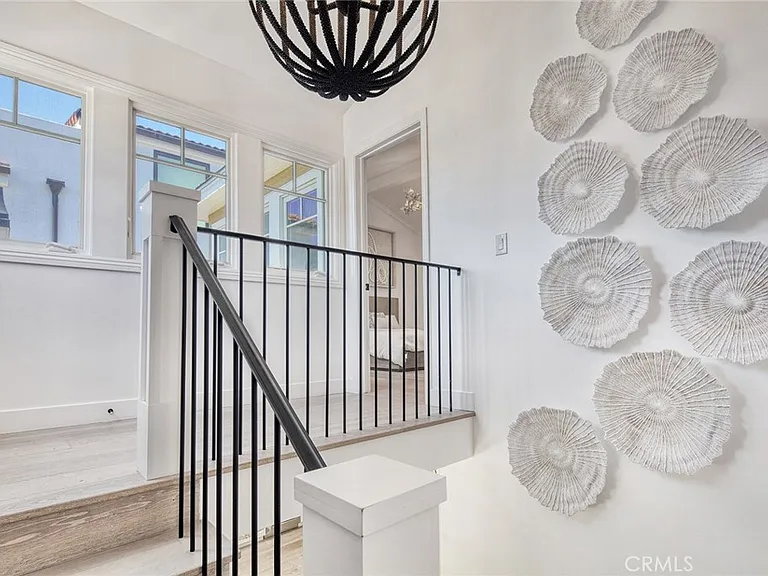705 Larkspur Ave — Photo 38