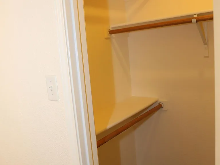 7305 Maplewood Dr — Photo 26