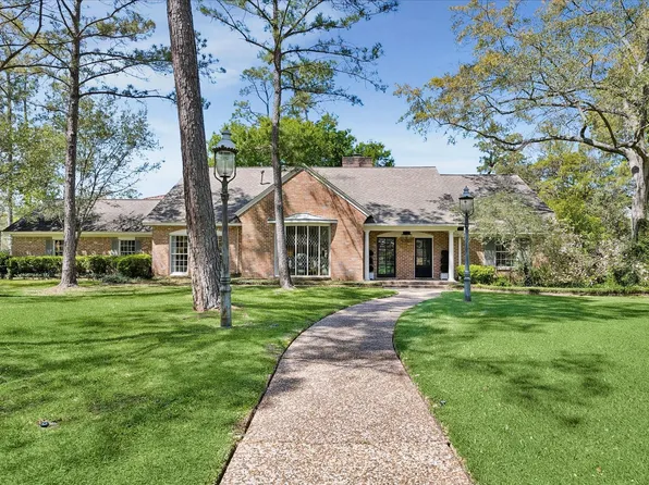 10926 Wickwild St, Houston, TX 77024