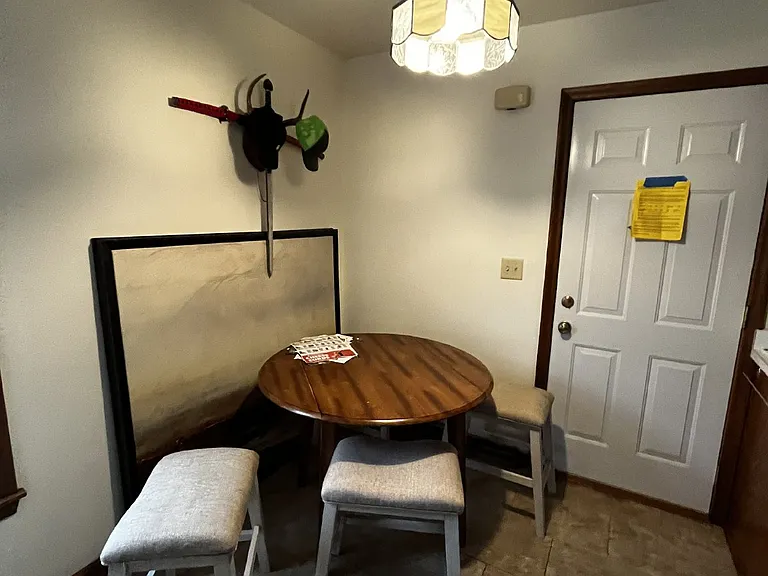 1215 State St #1 — Photo 4