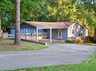 35 Dixie Dr, Jacksons Gap, AL 36861