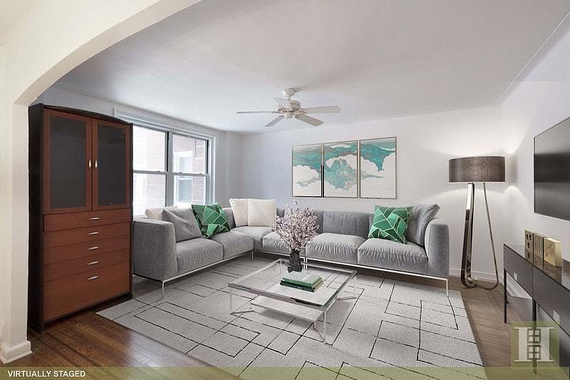 1st image of 304 W 55th St #1G