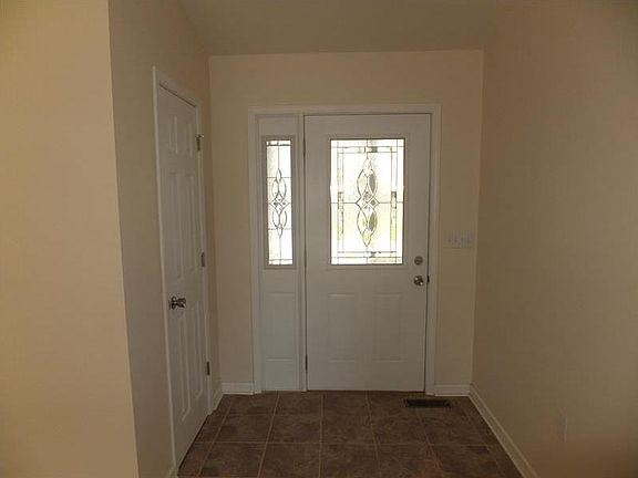 2nd image of 1017 S Creek Dr