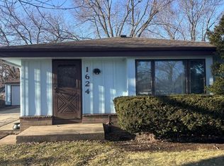 1624 Kuiper Ln, Mount Pleasant, WI 53406