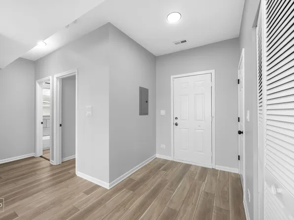 111 Garfield Ave Oak Park, IL 60304, 111 Garfield St Unit 113-2S, Oak Park, IL 60304