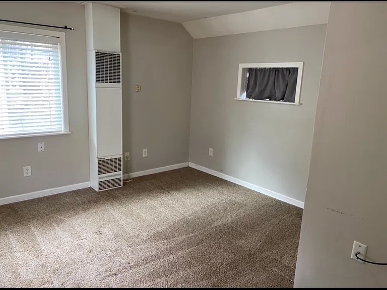 214 Bluff St #C — Photo 10