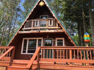 1 Robin Ln, Warsaw, NY 14569