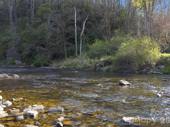 8186 Nc 183 Highway, Linville Falls, NC 28657