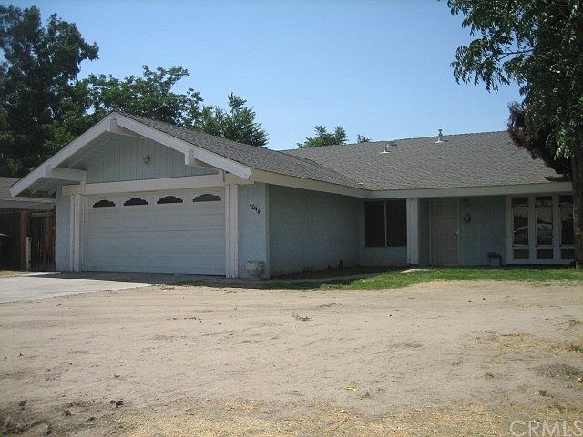 1st image of 4044 Woodland Dr
