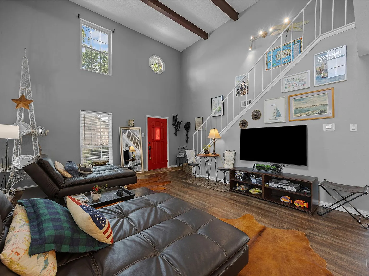3 bed, 3.0 bath, 1672 sqft, $2,100 — Photo 4