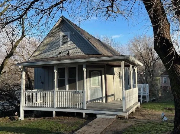 213 Harvard St, Saint Joseph, MO 64504