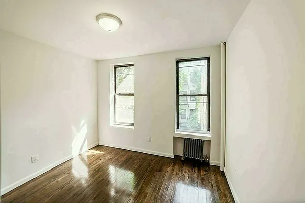 Rented by Compass | media 2