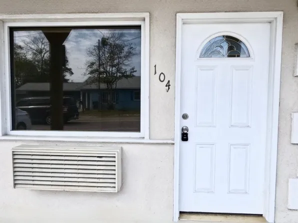 407 7th Ave S #103, Myrtle Beach, SC 29577