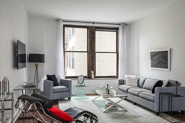 Rented by Town Residential | media 34