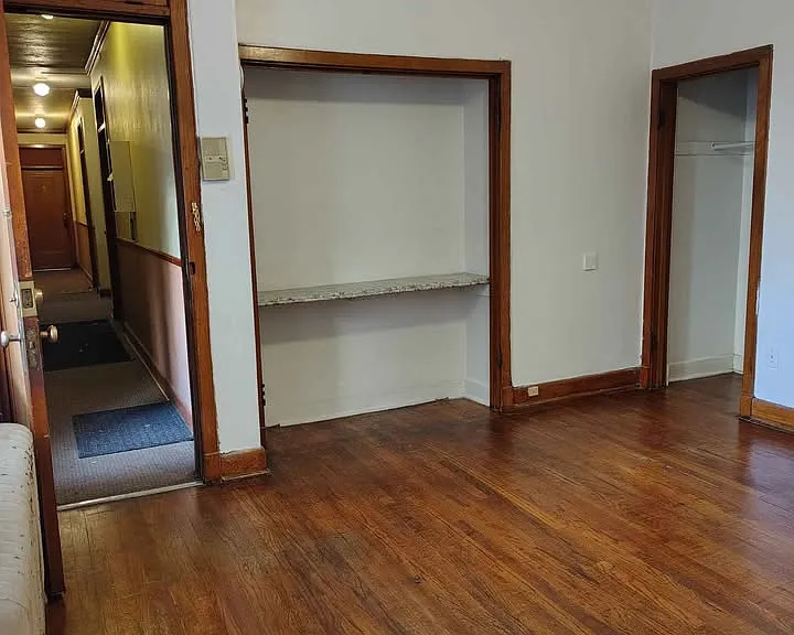 Devonshire Apartments at 1107 Pennsylvania St — Photo 28