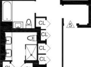 331 W 38th St #1, New York, NY 10018
