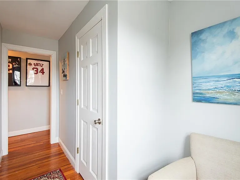 88 Kay St — Photo 29