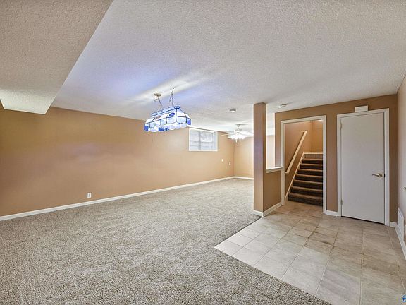5th image of 9027 Craigmont Rd SW