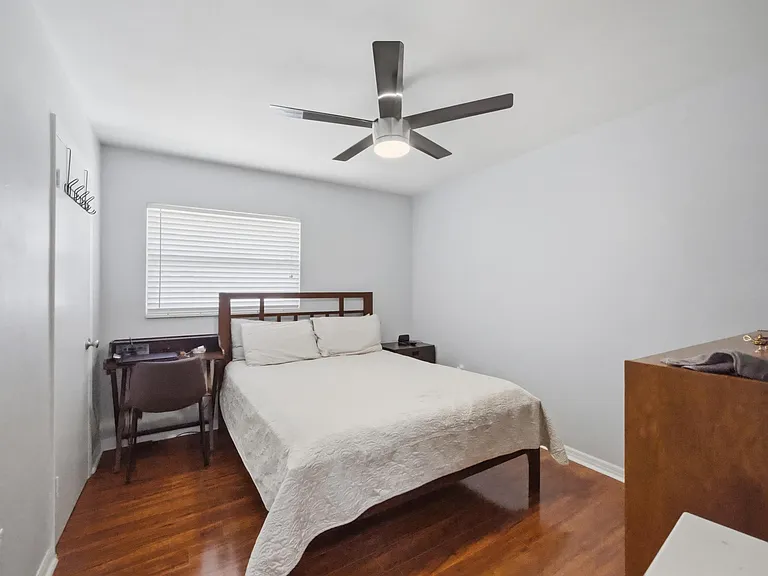 521 W Lutz Lake Fern Rd — Photo 22