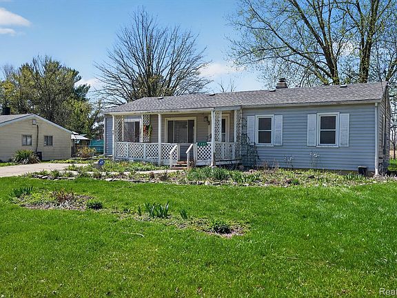 2nd image of 1392 Winfield Dr