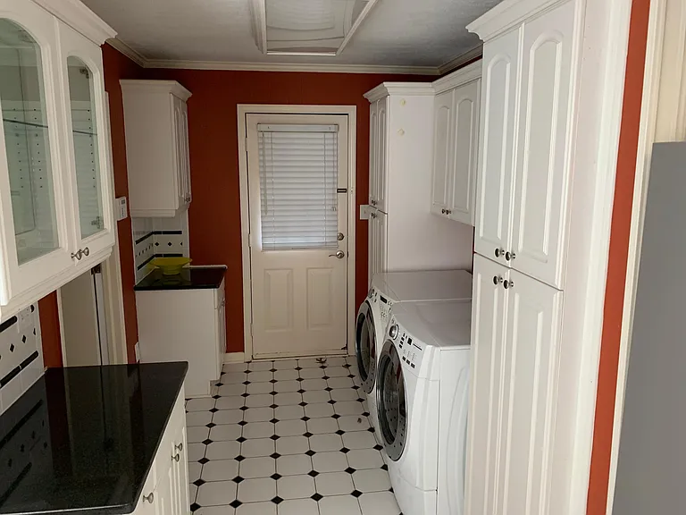 10113 Wedge Ct — Photo 3