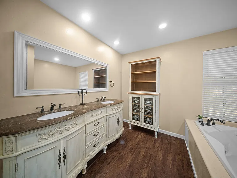 203 Farmer Dr — Photo 25