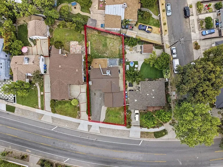 4958 Canoga Ave — Photo 23