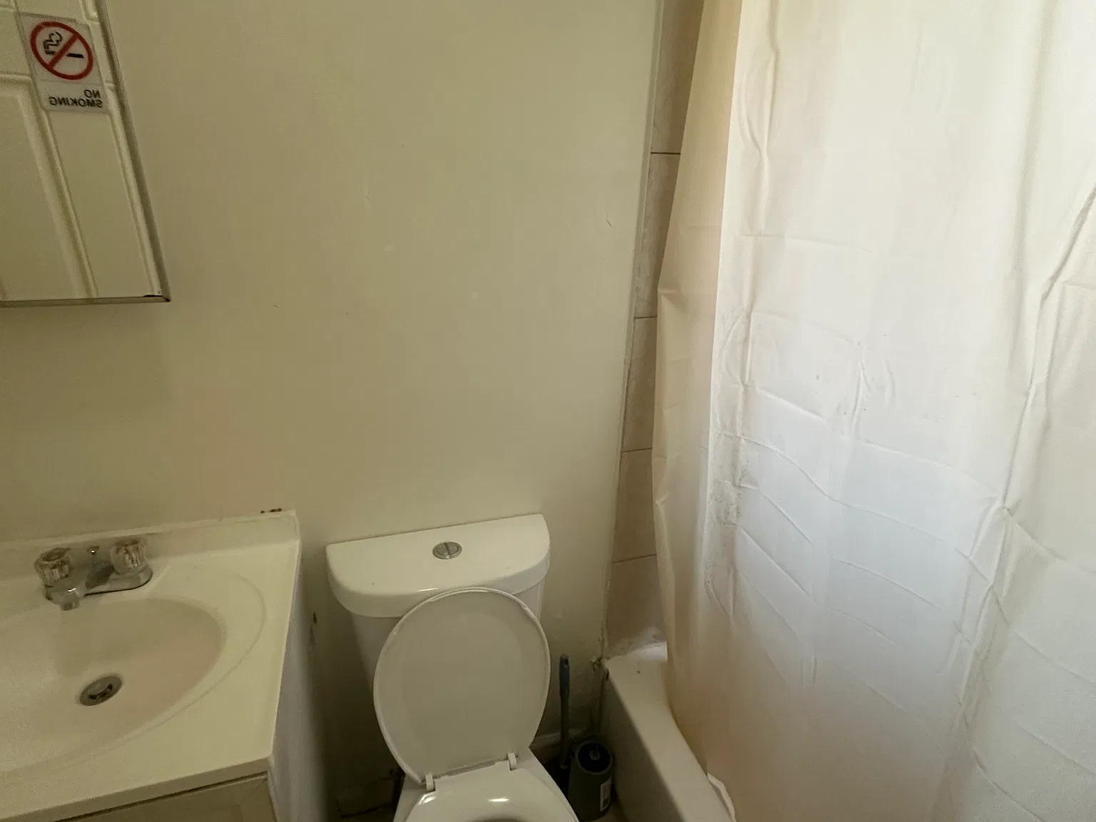 1 bed, 3880 sqft, $750 — Photo 3