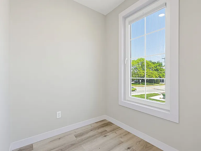 Taj Estates of Franklin II — Photo 138