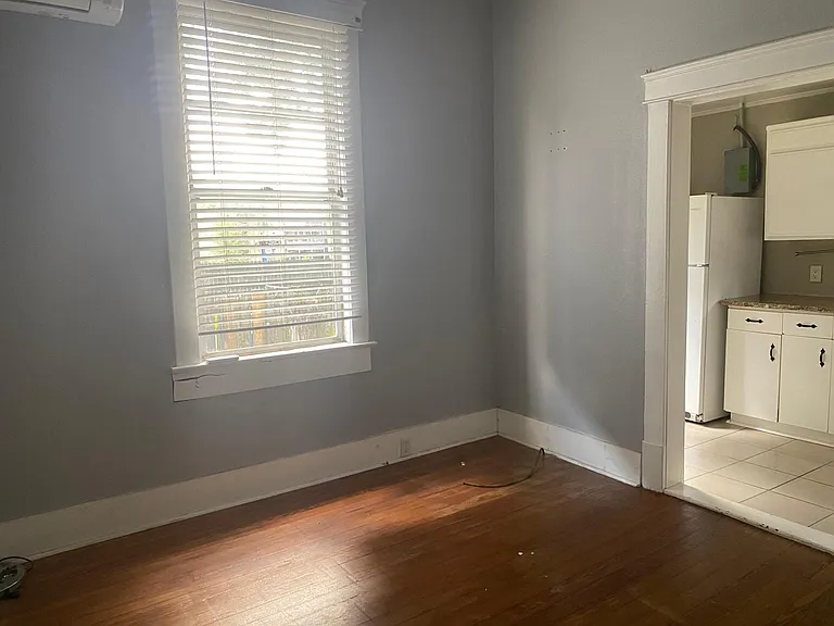 616 Oak St — Photo 12