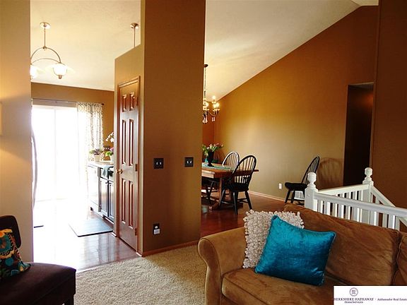 5th image of 17619 Olive St