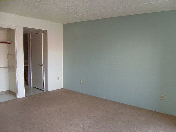 3rd image of 203 W Marlin St APT 4