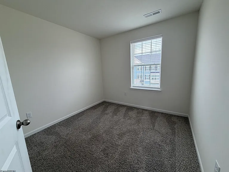 48 Dover Ct #48 — Photo 16