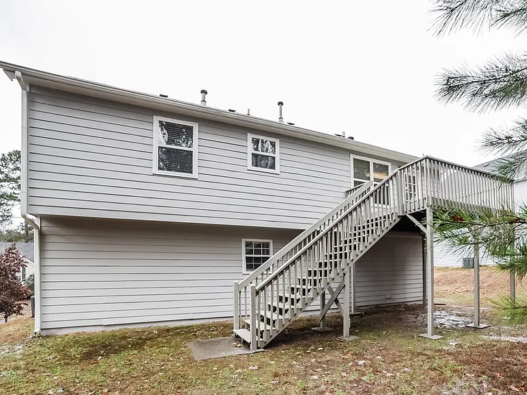 1118 Marina Ln — Photo 17