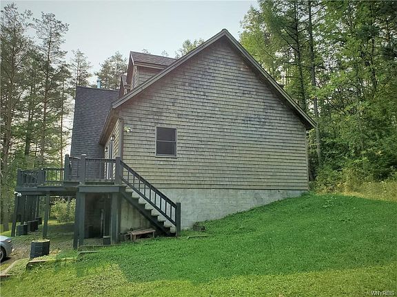 3rd image of 6353 Hencoop Hollow Rd