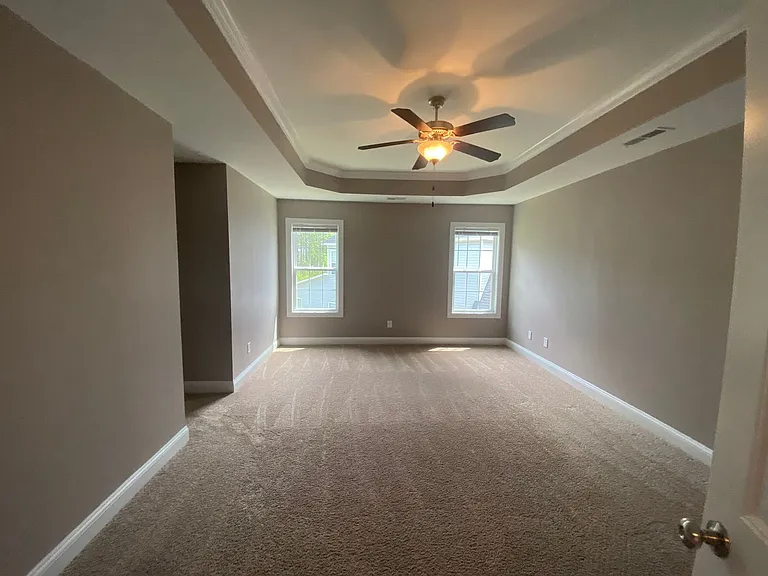 879 Stormy Gale Ln — Photo 10