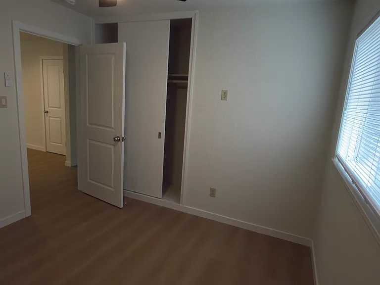 108 Andrew Ave — Photo 5