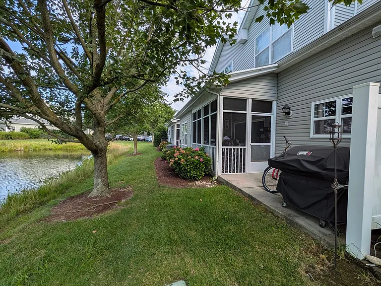 34673 Villa Cir #305-36 — Photo 2