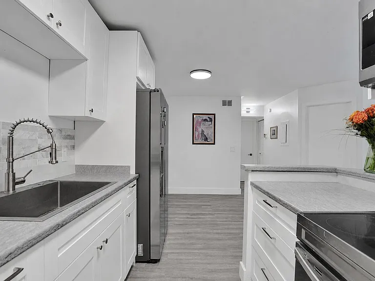 545 Trace Cir #101 — Photo 5