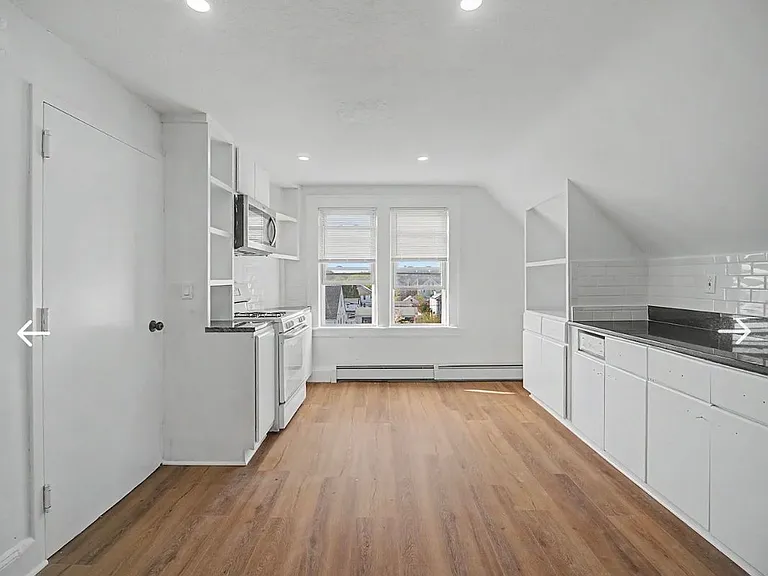 1872 North Ave #3 — Photo 22