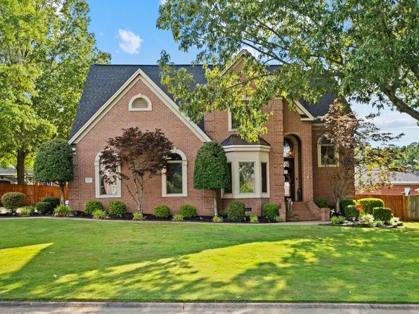 607 Pin Oak Dr, Searcy, AR 72143