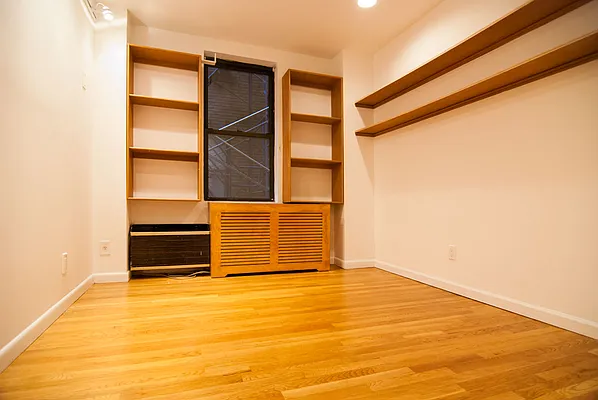 Rented by WAM Partners - William Moses Co. | media 22